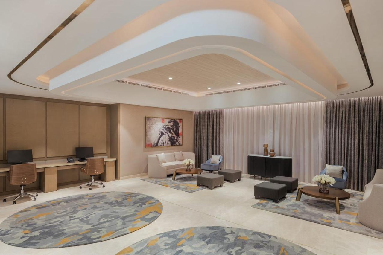Paramount Midtown فندق